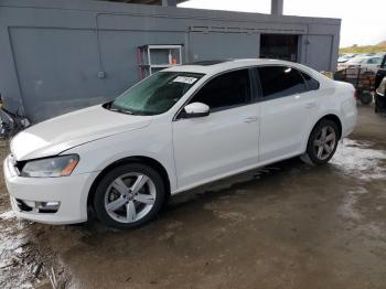  Salvage Volkswagen Passat