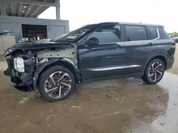  Salvage Mitsubishi Outlander