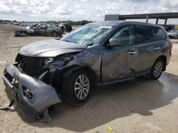 Salvage Nissan Pathfinder