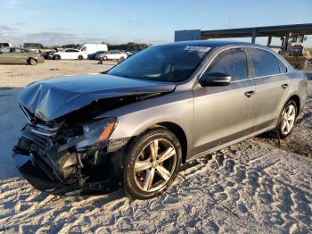  Salvage Volkswagen Passat