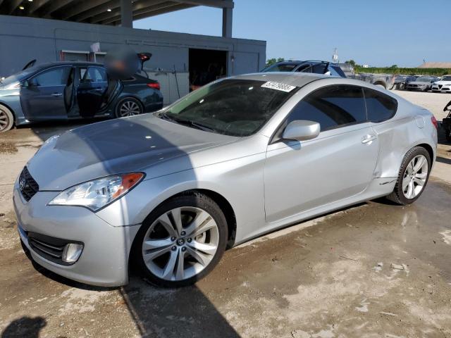  Salvage Hyundai Genesis