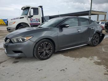 Salvage Nissan Maxima