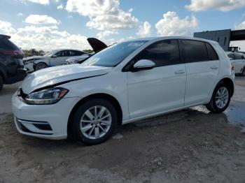  Salvage Volkswagen Golf