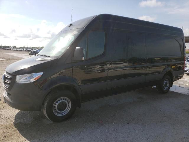  Salvage Mercedes-Benz Sprinter