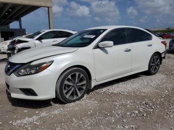  Salvage Nissan Altima