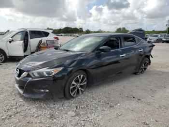  Salvage Nissan Maxima