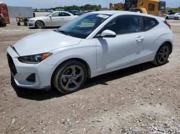  Salvage Hyundai VELOSTER