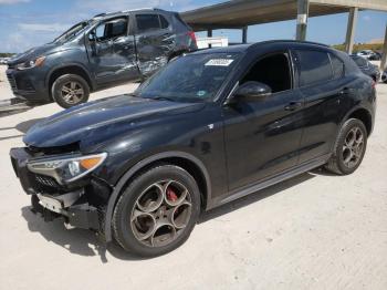  Salvage Alfa Romeo Stelvio