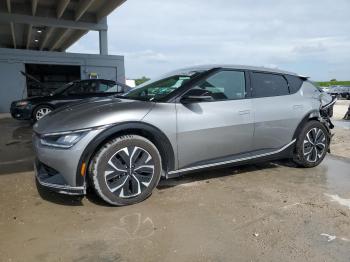  Salvage Kia EV6