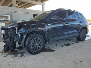  Salvage Volkswagen Taos