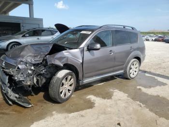  Salvage Mitsubishi Outlander