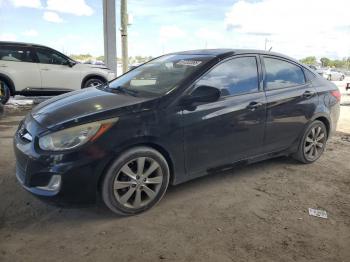  Salvage Hyundai ACCENT