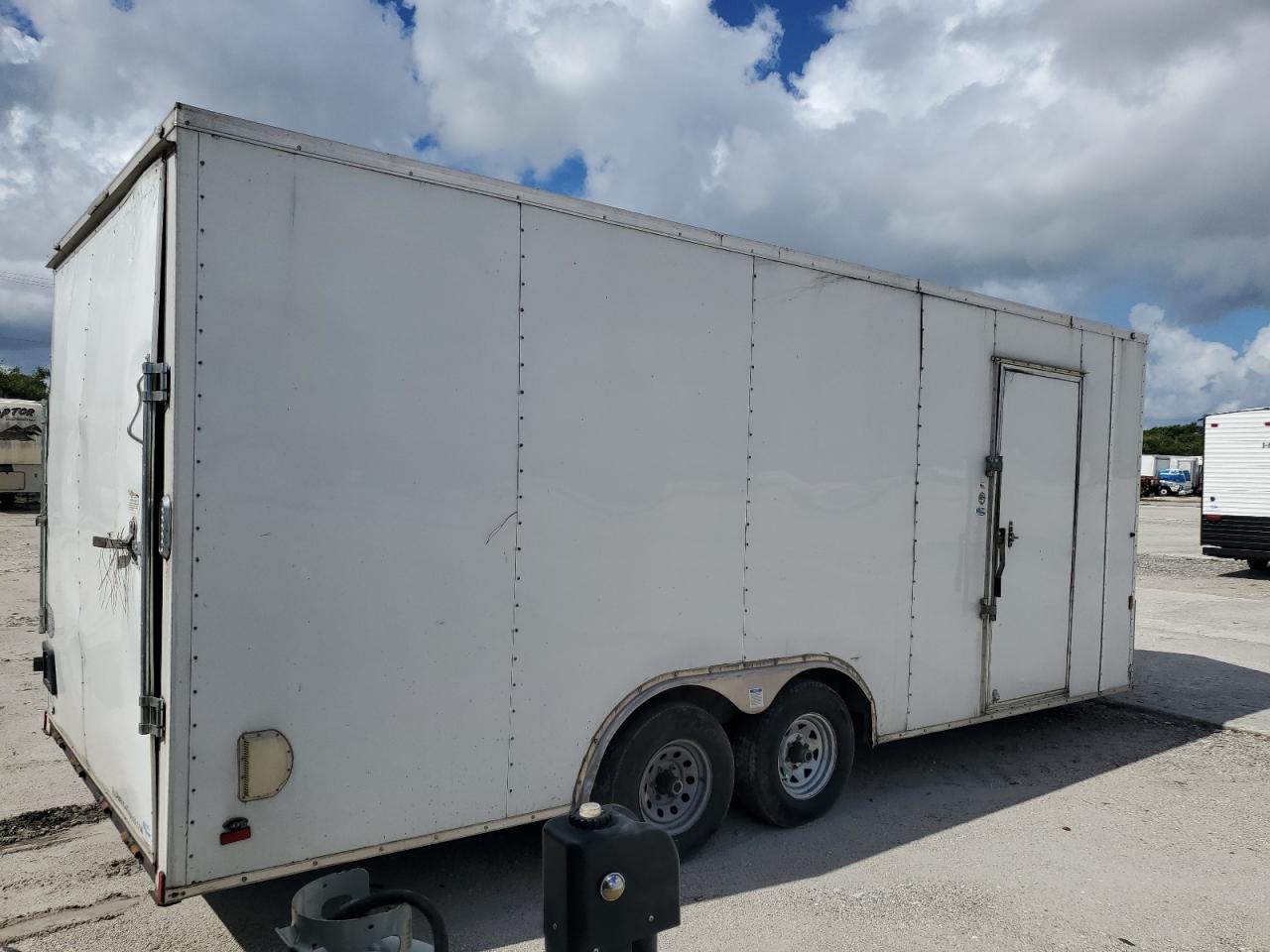 Continenal Cargo Txbl822ta3 Image 2