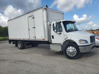  Salvage Freightliner M2 106 Med