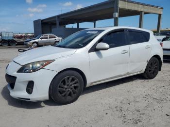  Salvage Mazda 3