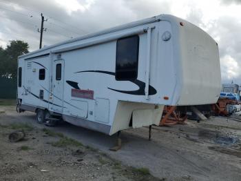  Salvage Carr 5th Wh Trl