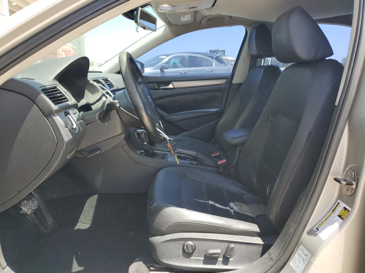 Volk Passat Se Image 9