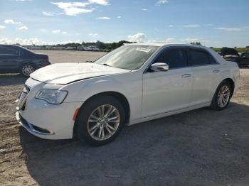  Salvage Chrysler 300