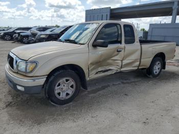  Salvage Toyota Tacoma