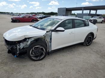  Salvage Kia K4 Ex