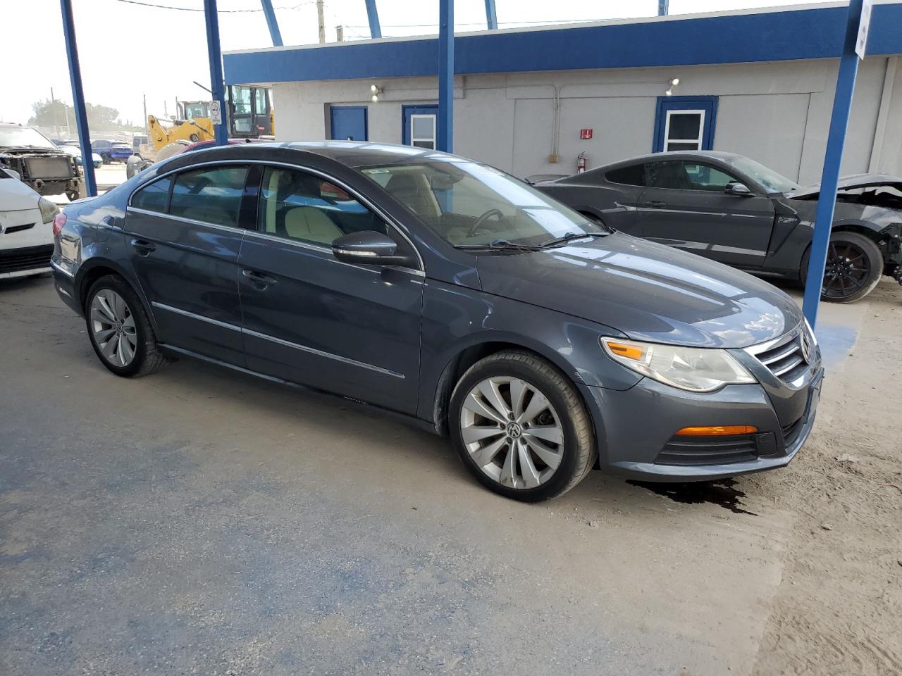 Volkswagen CC Sport Image 11