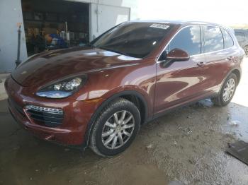  Salvage Porsche Cayenne