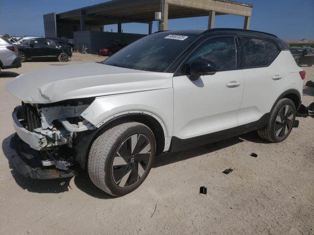  Salvage Volvo XC40