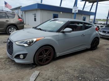  Salvage Hyundai VELOSTER