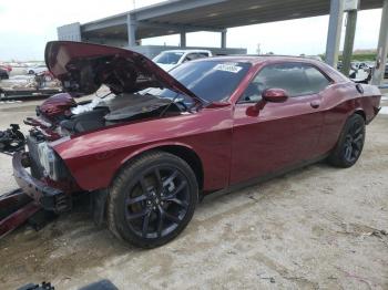  Salvage Dodge Challenger