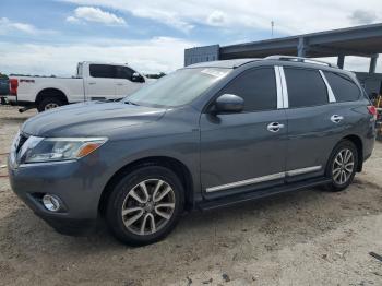  Salvage Nissan Pathfinder