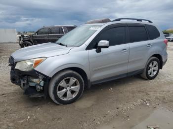  Salvage Subaru Forester
