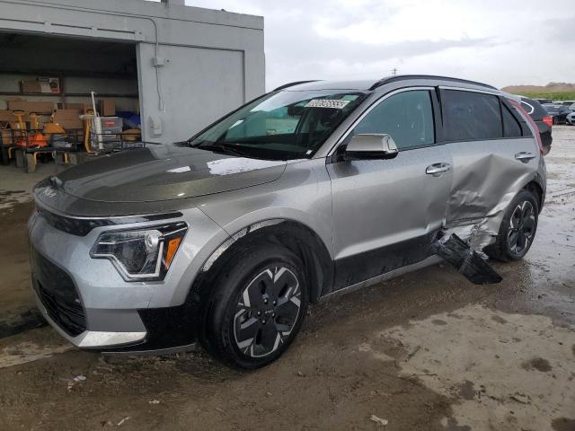  Salvage Kia Niro