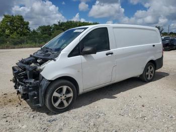  Salvage Mercedes-Benz Metris
