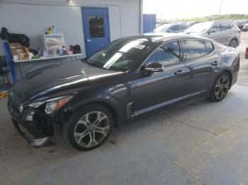 Salvage Kia Stinger
