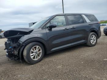  Salvage Kia Carnival