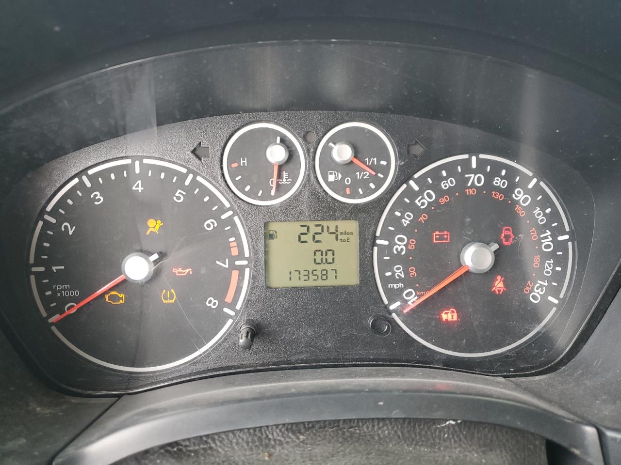 Ford Transit Xlt Image 11