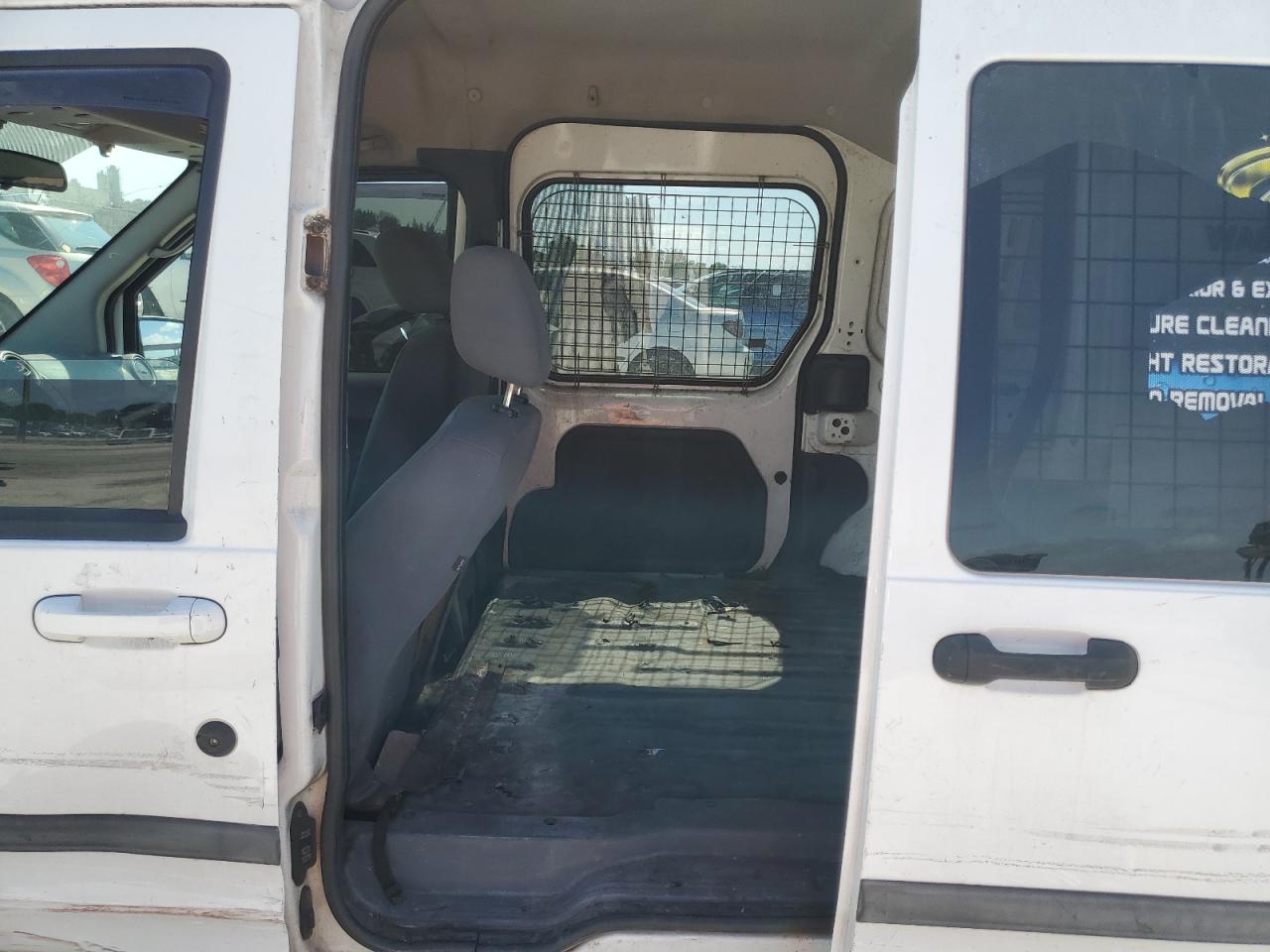 Ford Transit Xlt Image 10