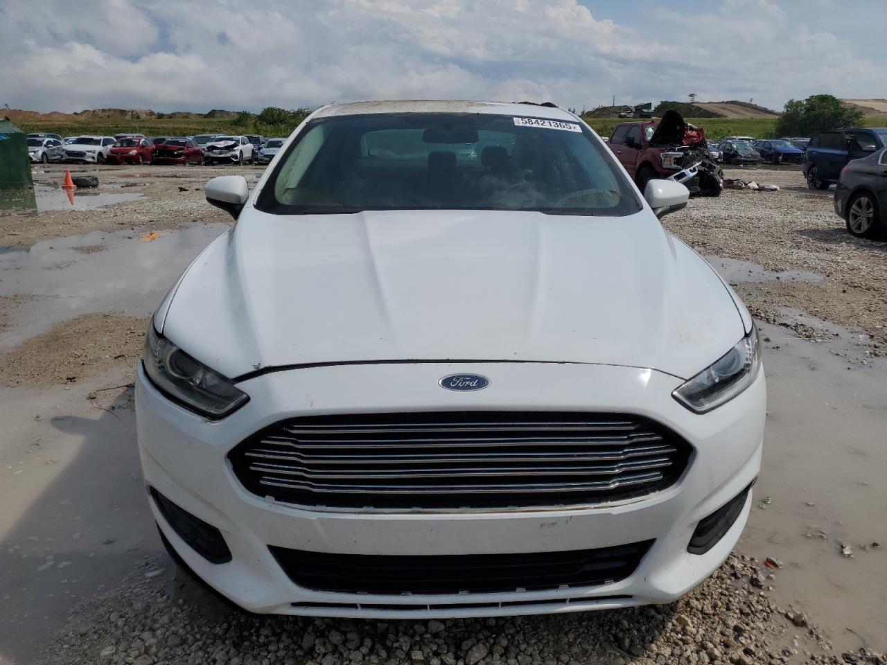 Ford Fusion S Image 11