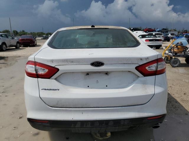 Ford Fusion S Image 9