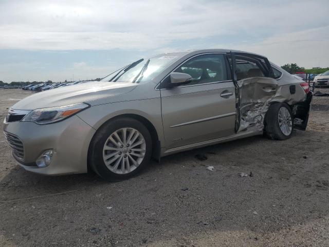  Salvage Toyota Avalon