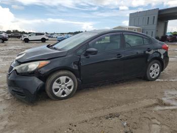  Salvage Kia Forte