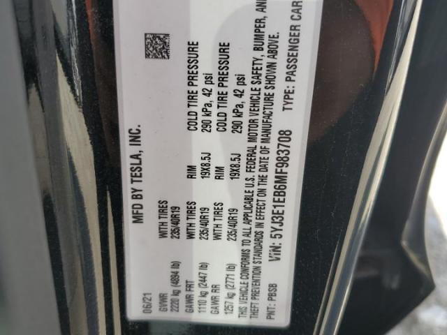 Tesla Model 3 Image 9