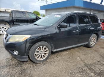  Salvage Nissan Pathfinder