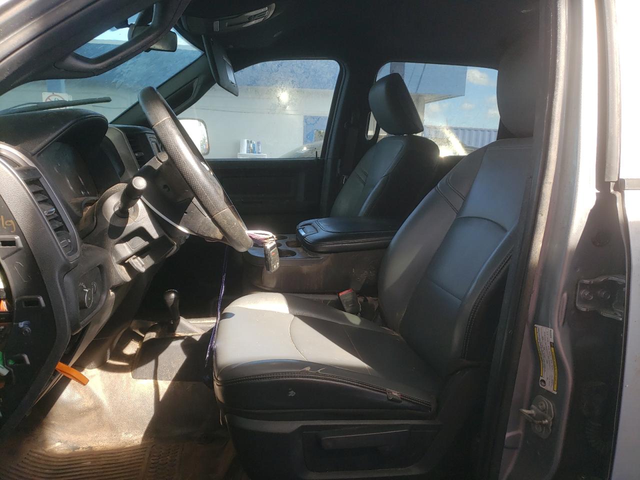 Ram 2500 Tradesman Image 12