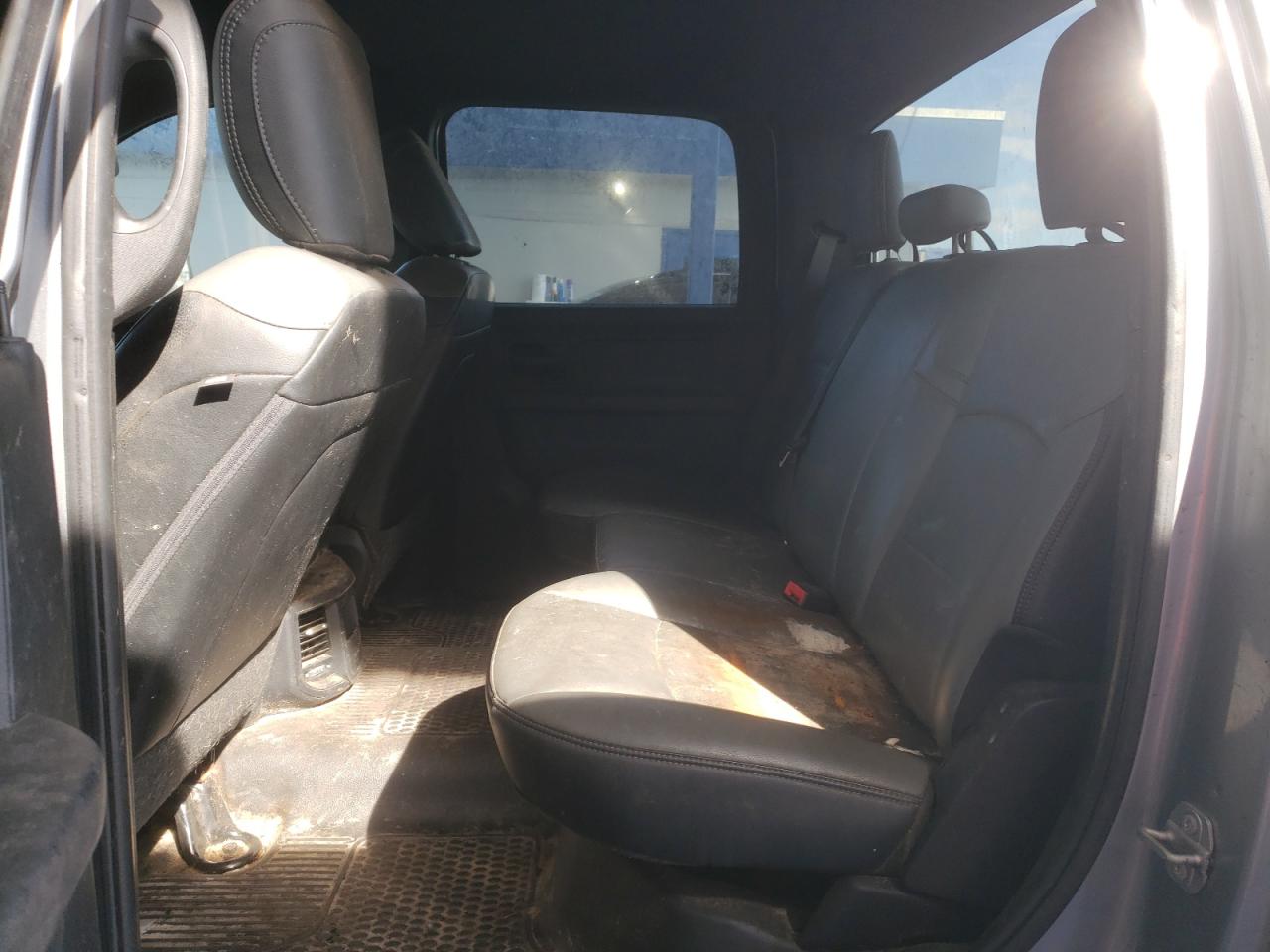 Ram 2500 Tradesman Image 5