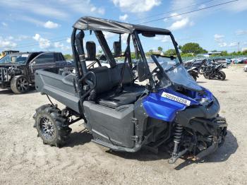  Salvage Honda Sxs700 M2