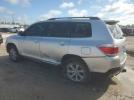 Toyota Highlander Base Image 6