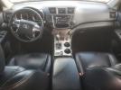 Toyota Highlander Base Image 2