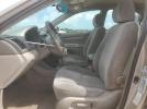 Toyota Camry Le Image 2