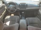 Toyota Camry Le Image 8